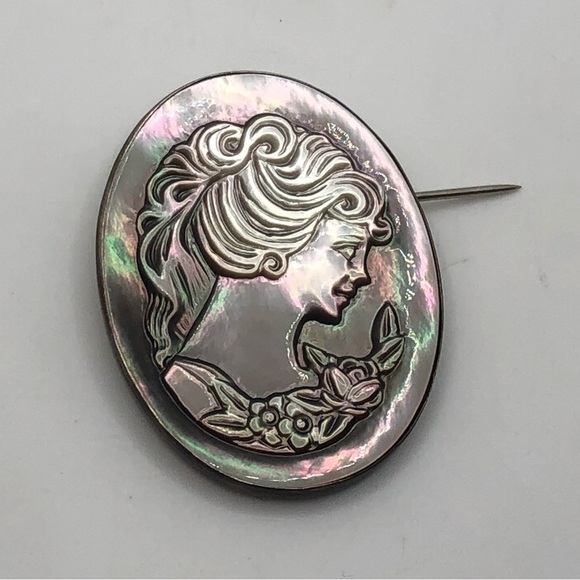 Vtg Sterling Abalone Carved Shell Cameo Brooch 1.6” - Picture 2 of 5